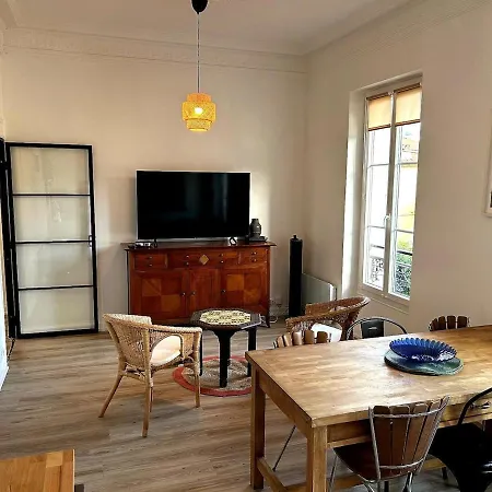 Charming Flat In Apartment